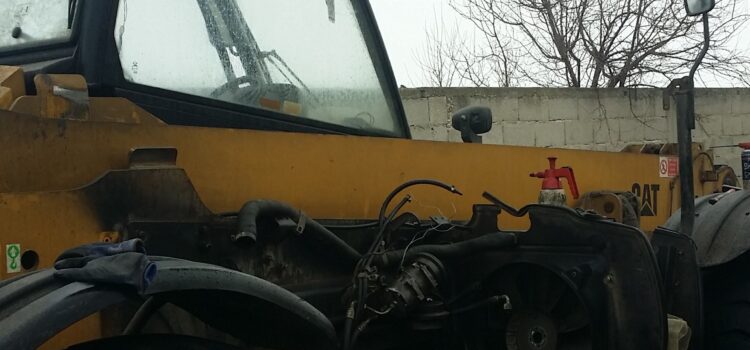 Ремонт на скоростна кутия на Caterpillar TH360B